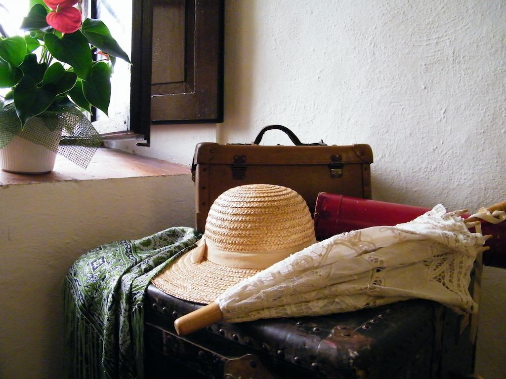 B&B Il Glicine Montefollonico Eksteriør billede