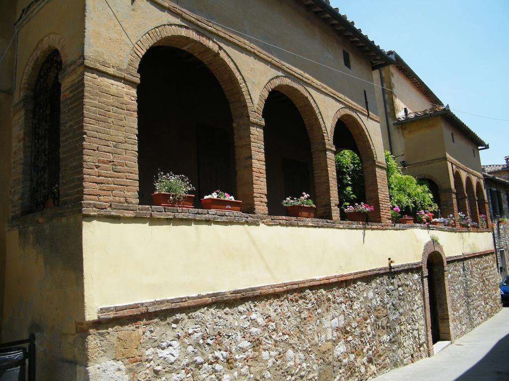 B&B Il Glicine Montefollonico Eksteriør billede