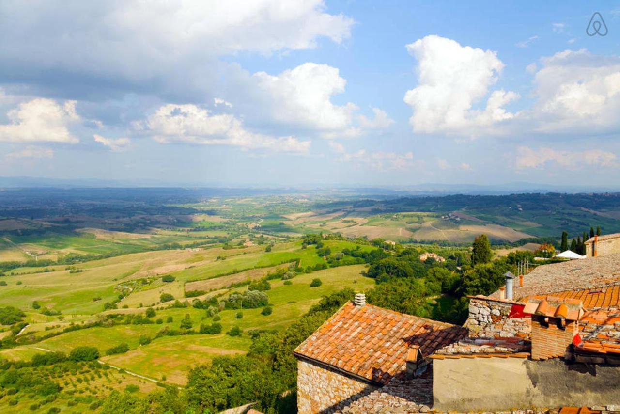 B&B Il Glicine Montefollonico Eksteriør billede